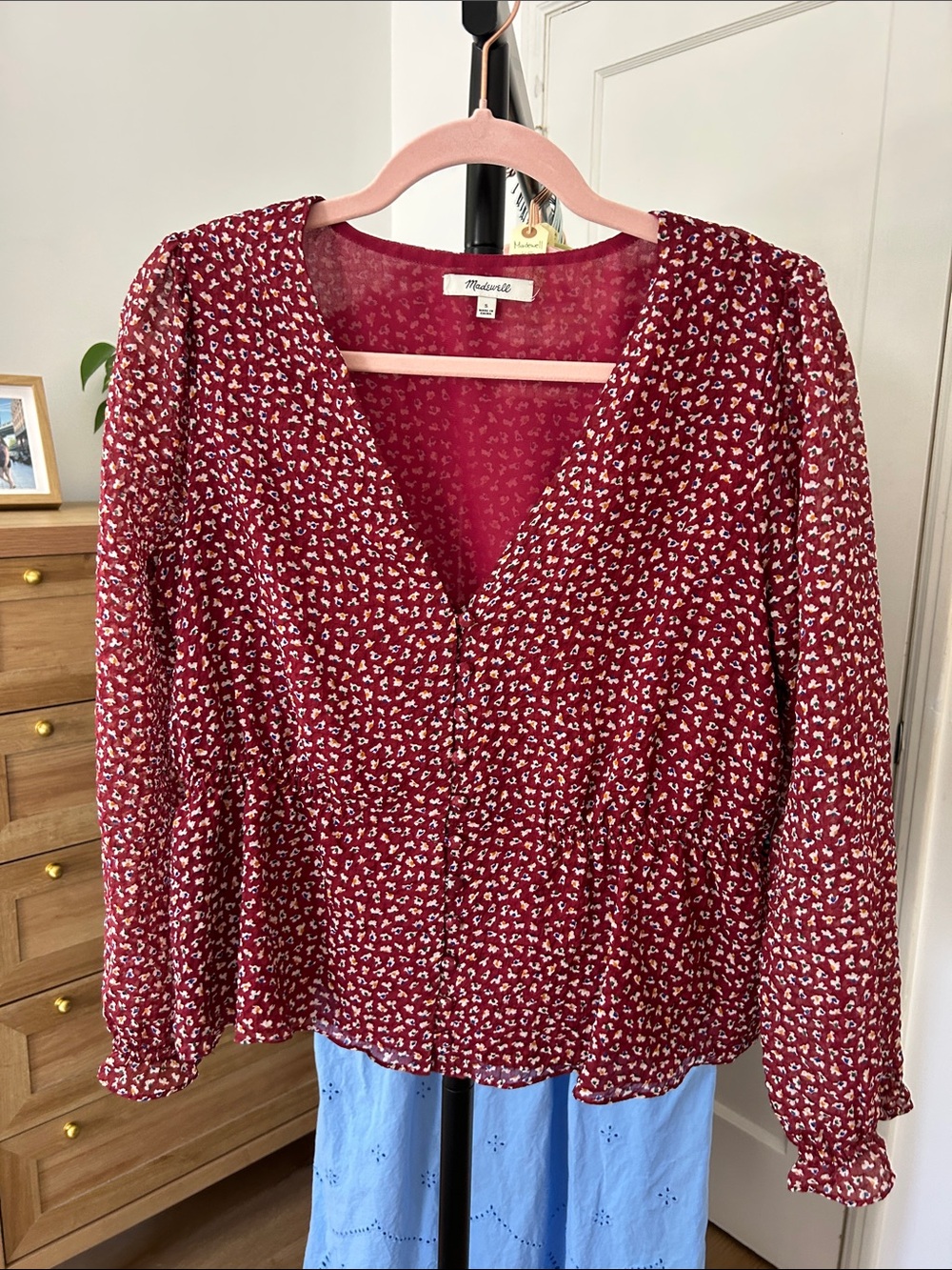 Madewell Long Sleeve Button Up. Size small. PTP 19”. Like new.